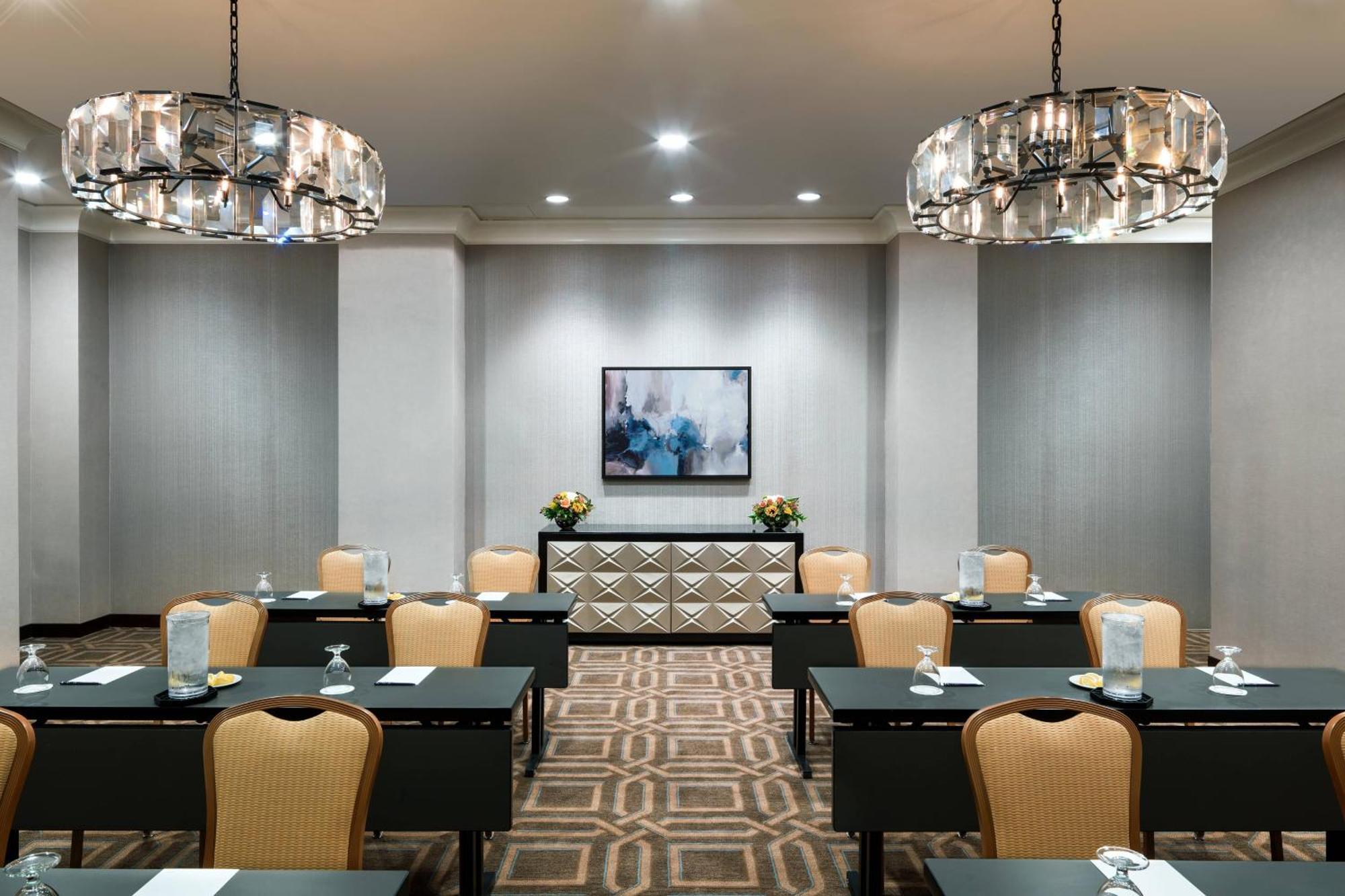 Sheraton Memphis Downtown Hotel Buitenkant foto